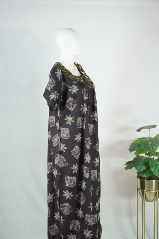 alpine embroidery nighty