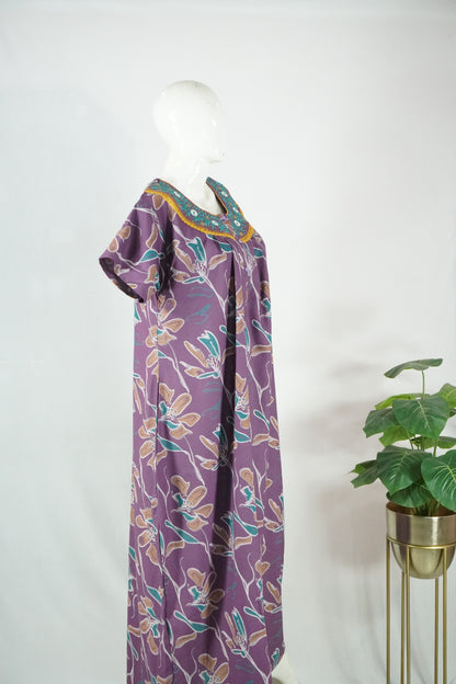 Alpine embroidery nighty