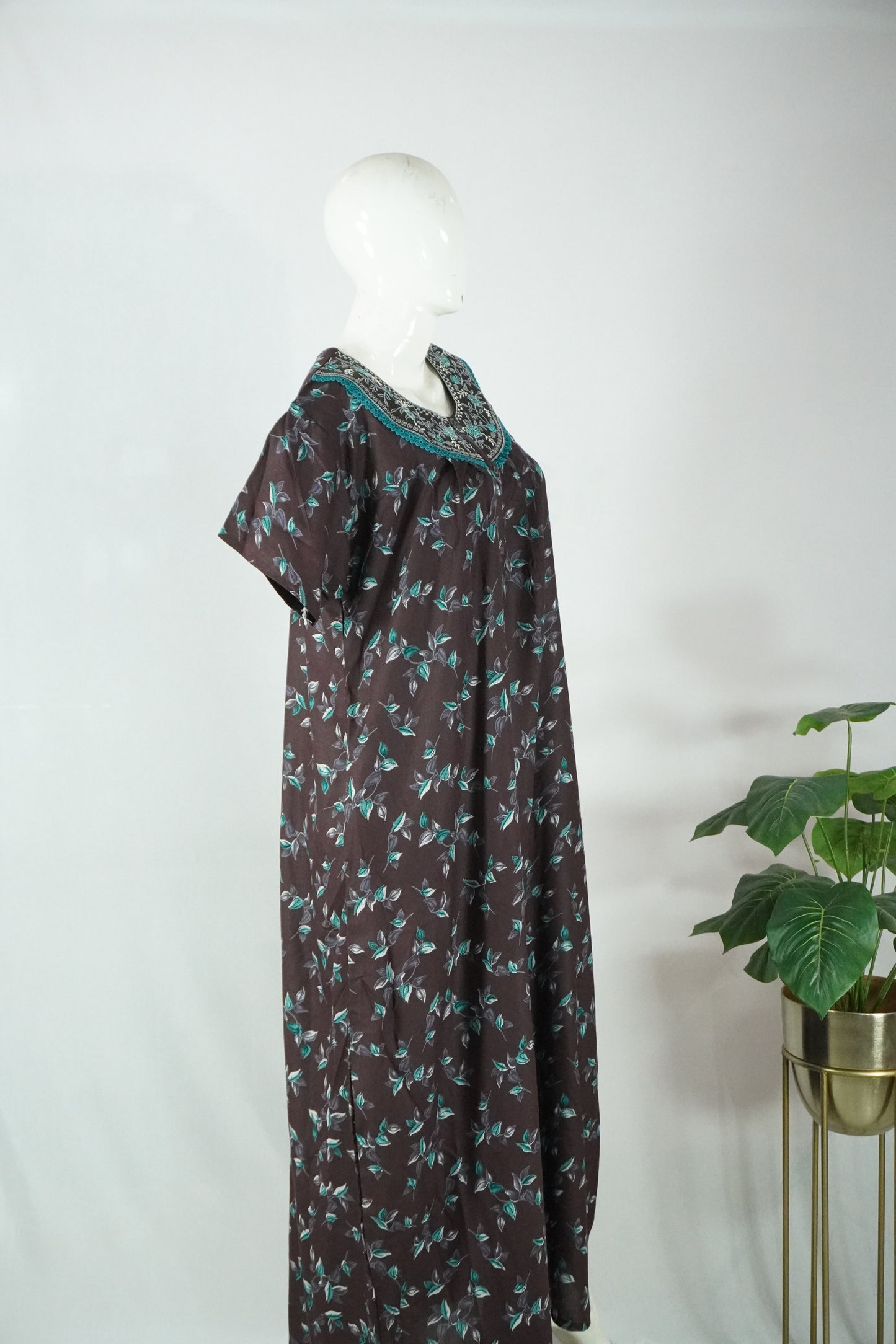 alpine embroidery nighty