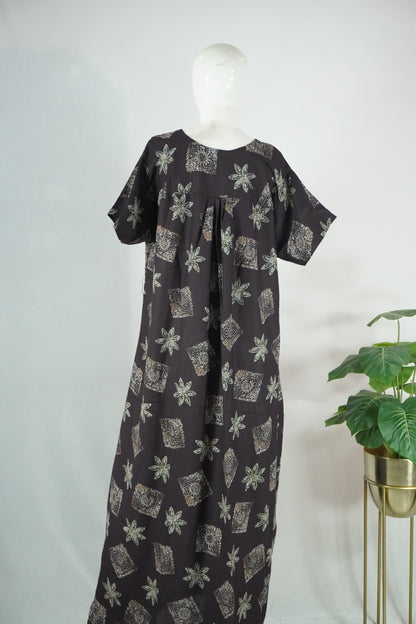 alpine embroidery nighty